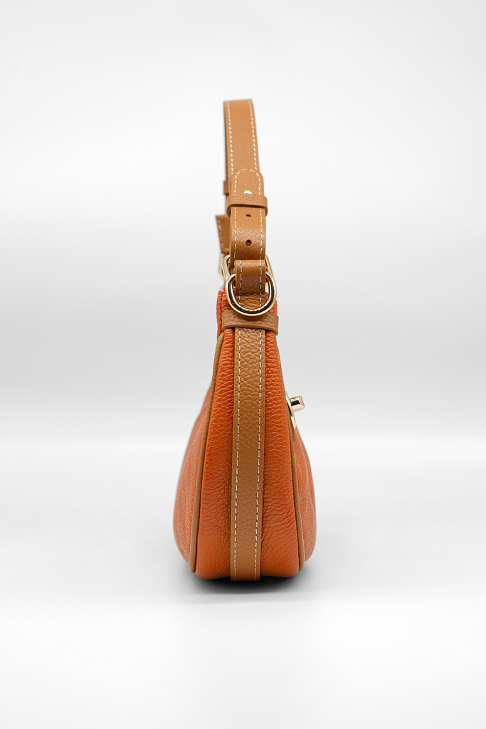 Handtasche LEONOR aus genarbtem Leder in orange